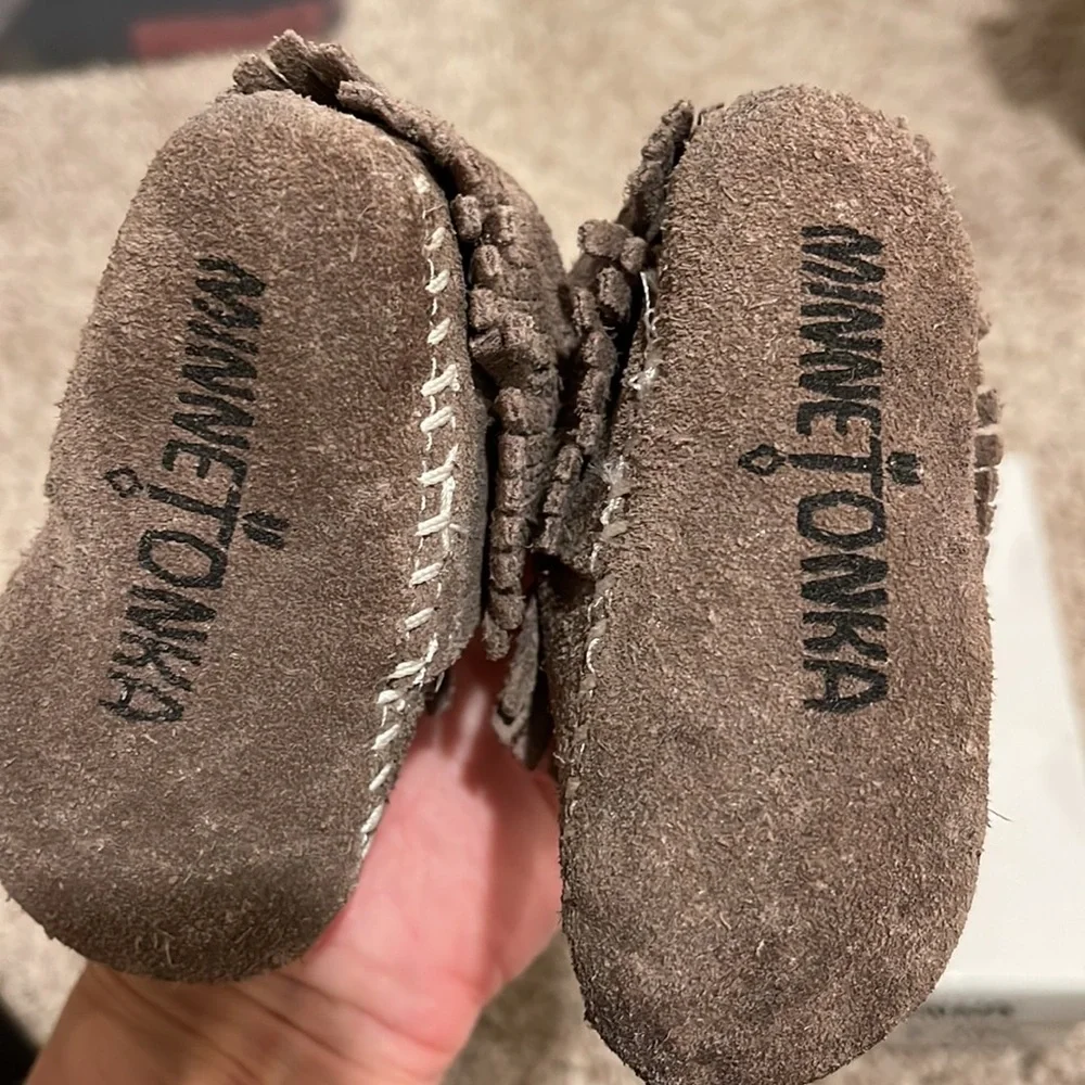 Minnetonka Riley Bootie - Picture 2 of 3